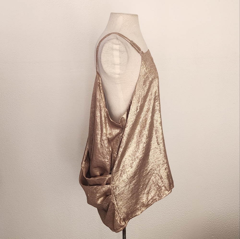 Shein Halter Curve Draped Back Foil Sleeveless Top Gold Plus Size 2X - Picture 7 of 12